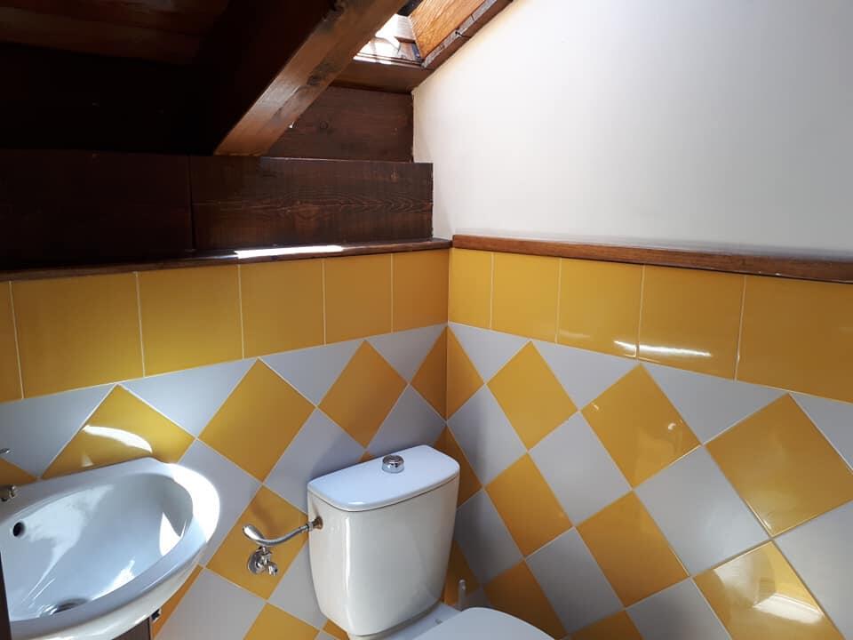 Albergue A'Noguera Castiello de Jaca Luaran gambar