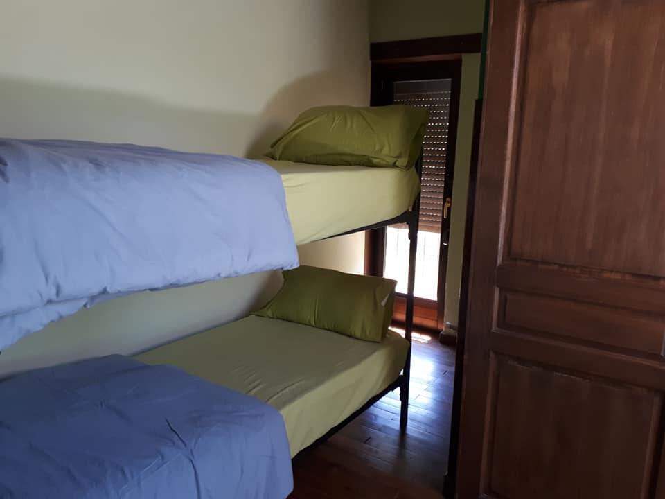 Albergue A'Noguera Castiello de Jaca Luaran gambar
